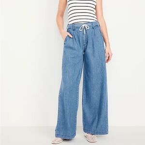 High-Waisted Super Wide-Leg Drapey Pants